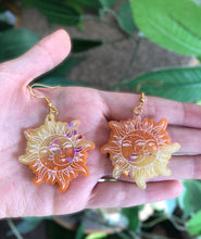 Load image into Gallery viewer, Spooky sun earrings