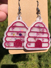 Load image into Gallery viewer, Beehive earrings!