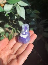 Load image into Gallery viewer, Purple jack-o’-lantern frogs