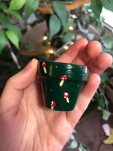 Cargar imagen en el visor de la galería, Mini Mushroom pots! MADE TO ORDER