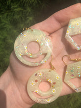 Load image into Gallery viewer, Jade earrings with painted daisys