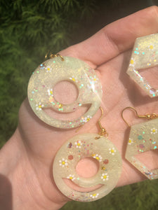 Jade earrings with painted daisys