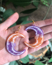 Load image into Gallery viewer, Spooky moon earrings