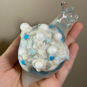 Winter wonderland snail