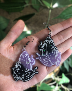Spooky frog earrings